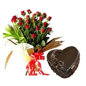 Heart Cake with Red Rose Bunch