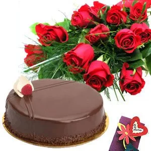 12 Red Roses and 2 Lbs Cake